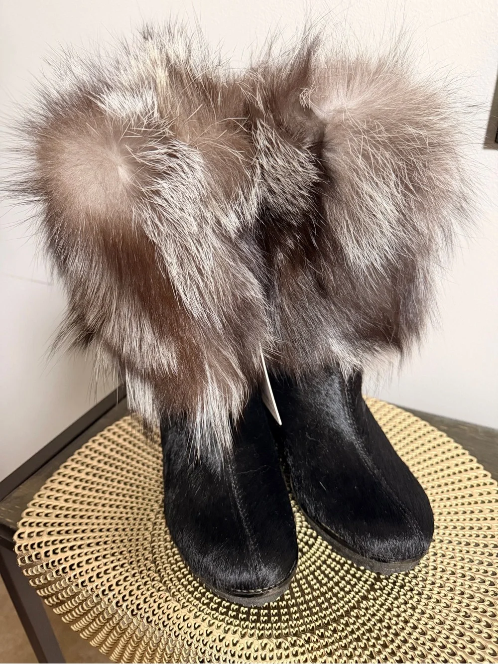 Pajar Wool Lined Fox Fur and Calf Skin Waterproof Wedge Boots Size 37